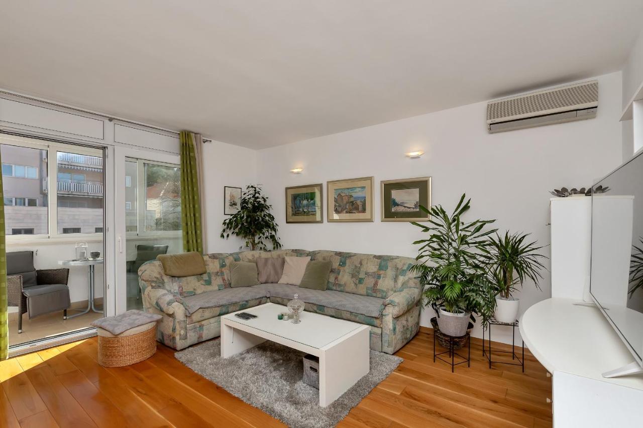Apartment Marina Makarska Ngoại thất bức ảnh