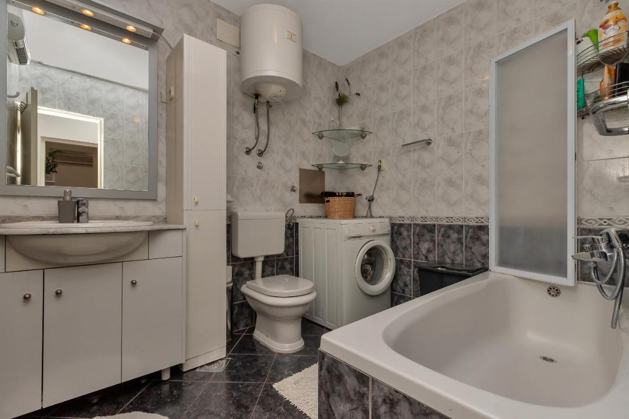 Apartment Marina Makarska Ngoại thất bức ảnh